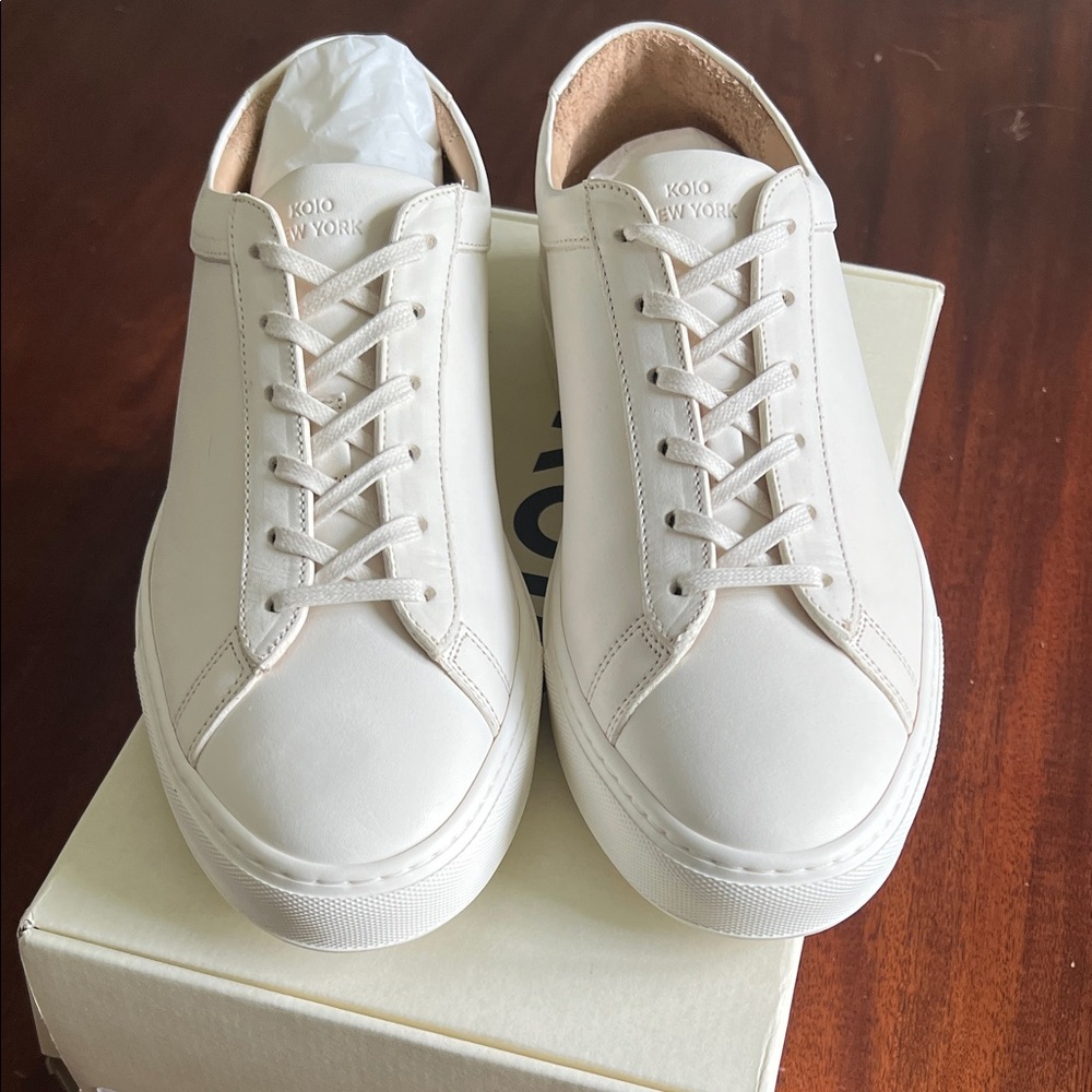 KOIO New York “Capri” Men’s Off-White Sneakers size 10US/44EU